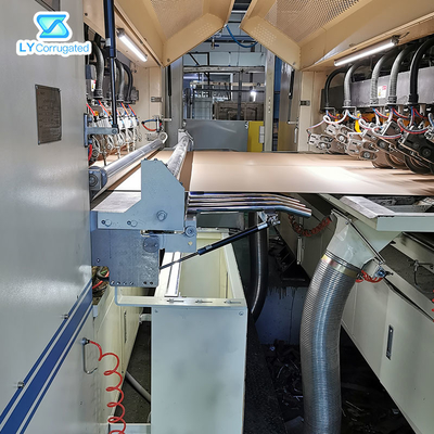 Van de het Webspanning van de snijmachinedoelpuntenmaker de Controlesysteem 1800mm de Grootte van het Kartonweb