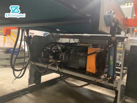 380V autovoedermachine Met geringe geluidssterkte voor Hoge snelheidsomslag Gluer